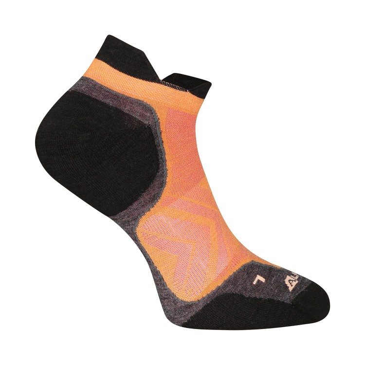 Skarpety-trekkingowe-z-welna-merino-Werde (1).jpg